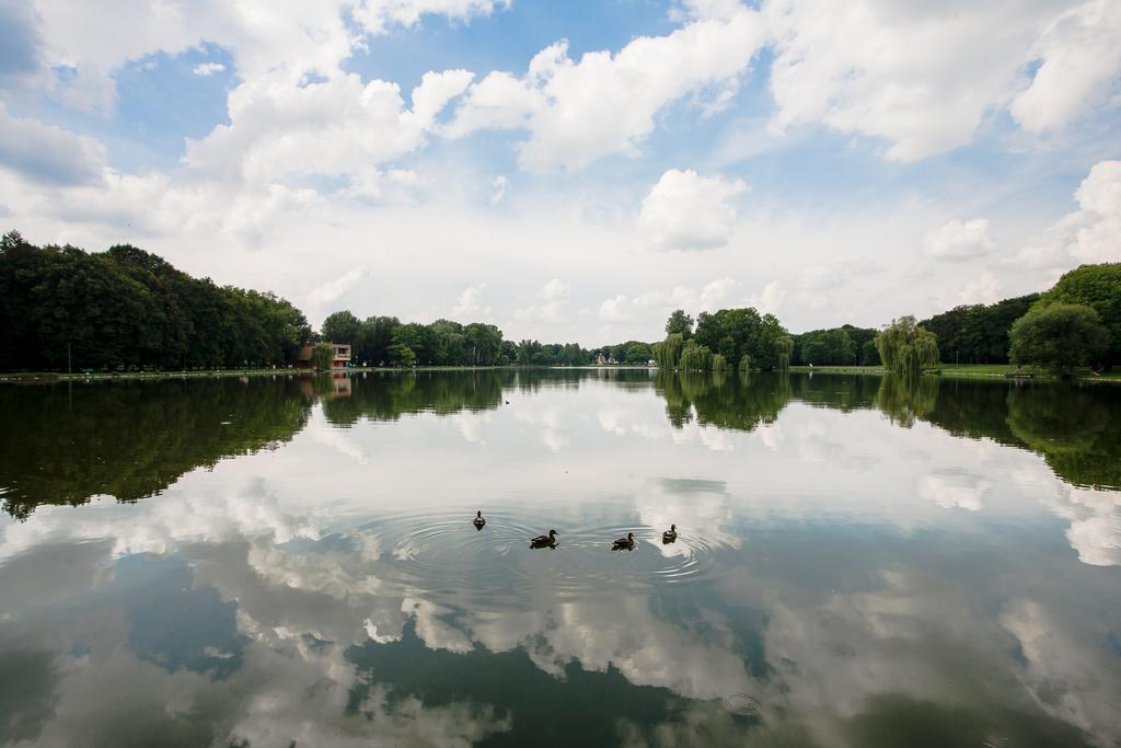 Dom Turystyczny Indigo Vandrarhem Kraków Exteriör bild